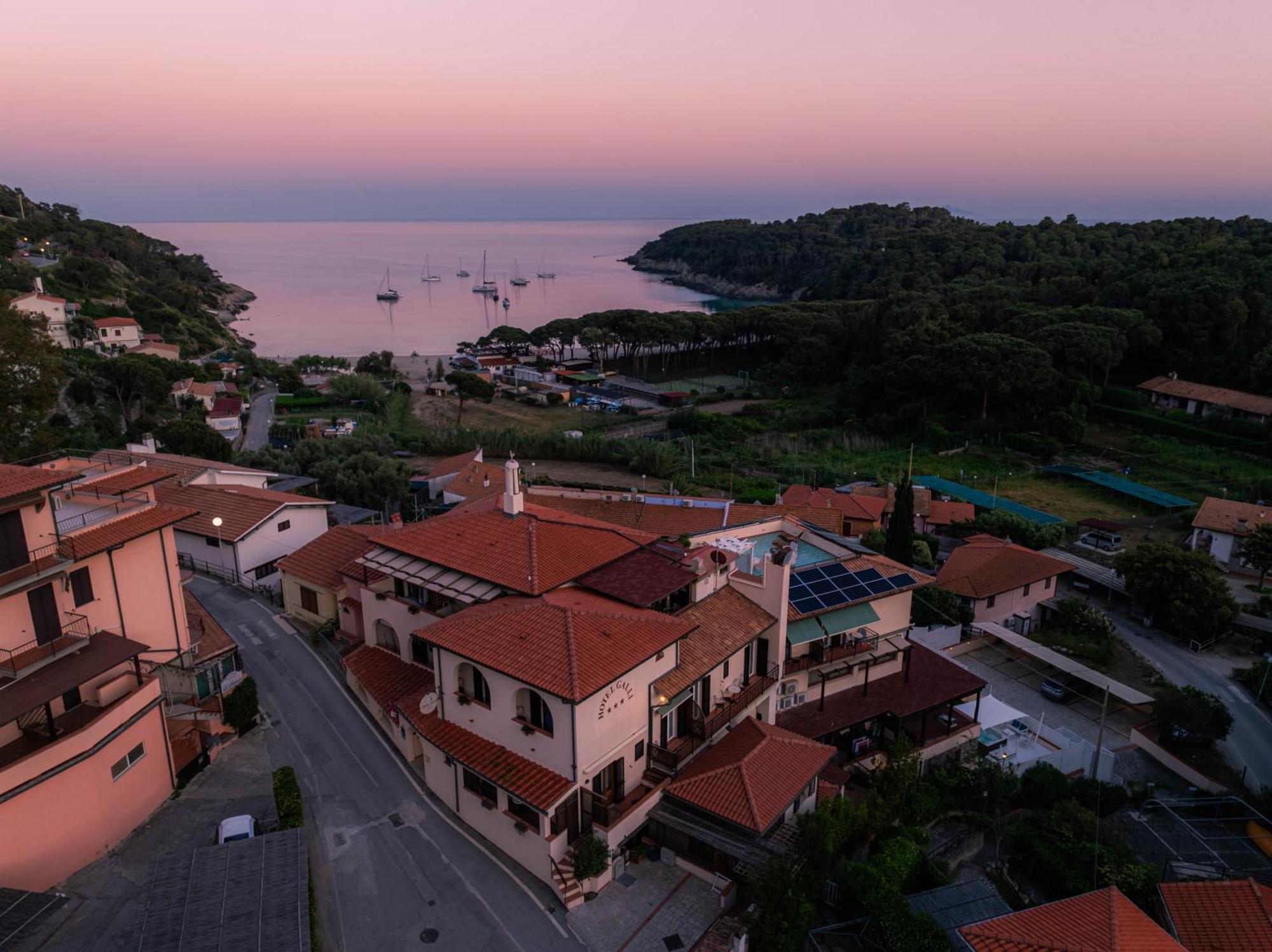 Hotel Galli - Wellness & Spa Fetovaia Buitenkant foto