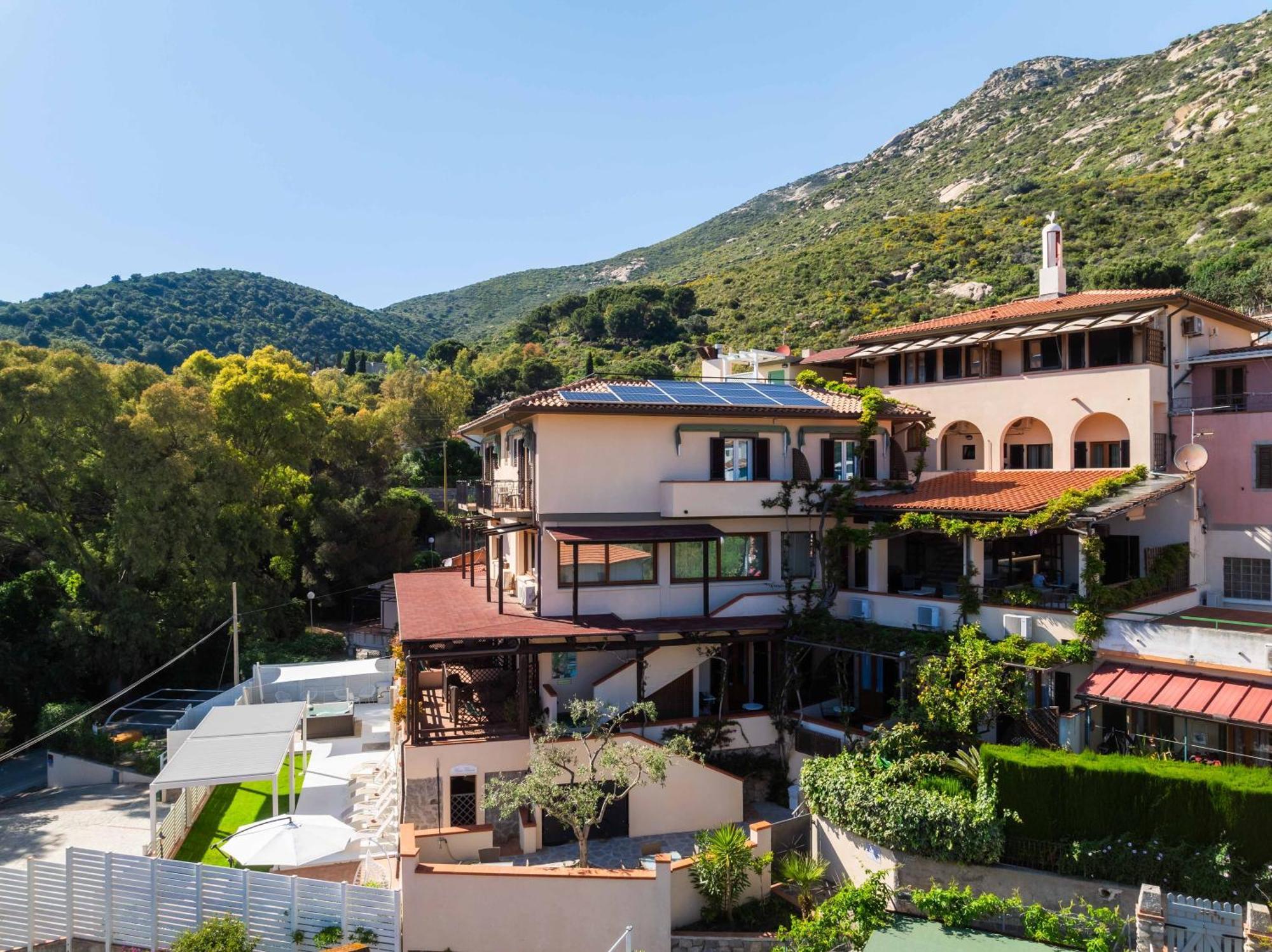Hotel Galli - Wellness & Spa Fetovaia Buitenkant foto